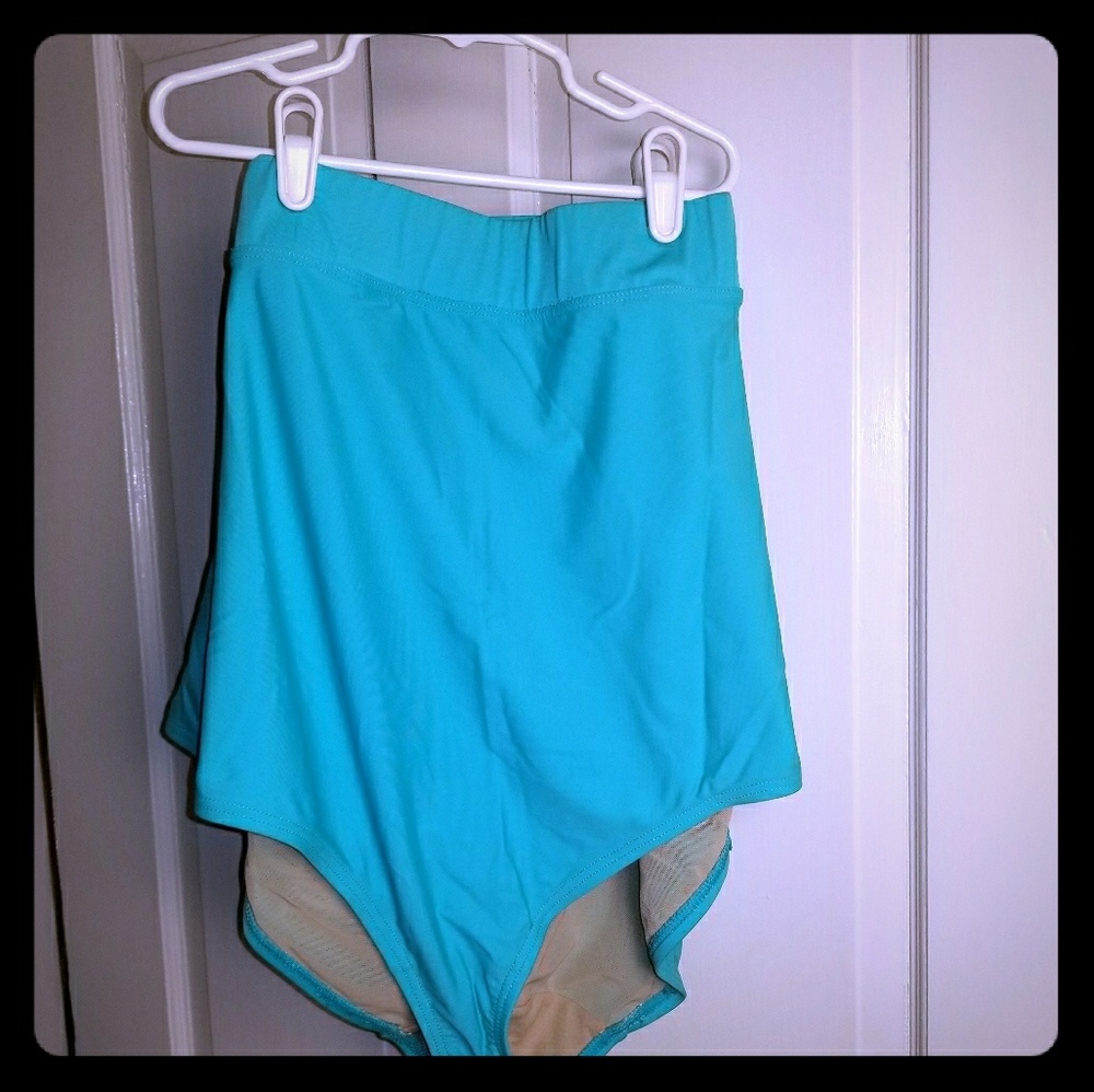 NWOT bikini bottoms
